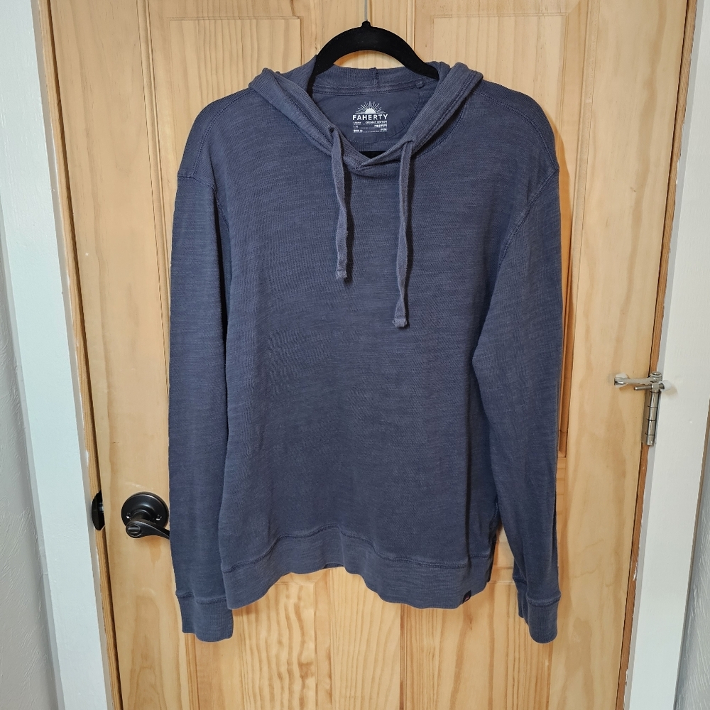 EUC Faherty Navy Blue Hoodie Pullover Mens Medium
